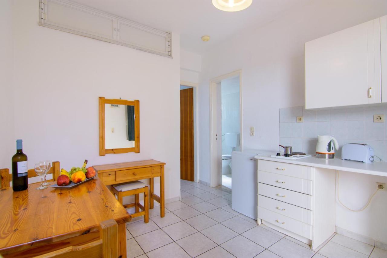 Hiona Seaside Apartment Elounda Екстериор снимка