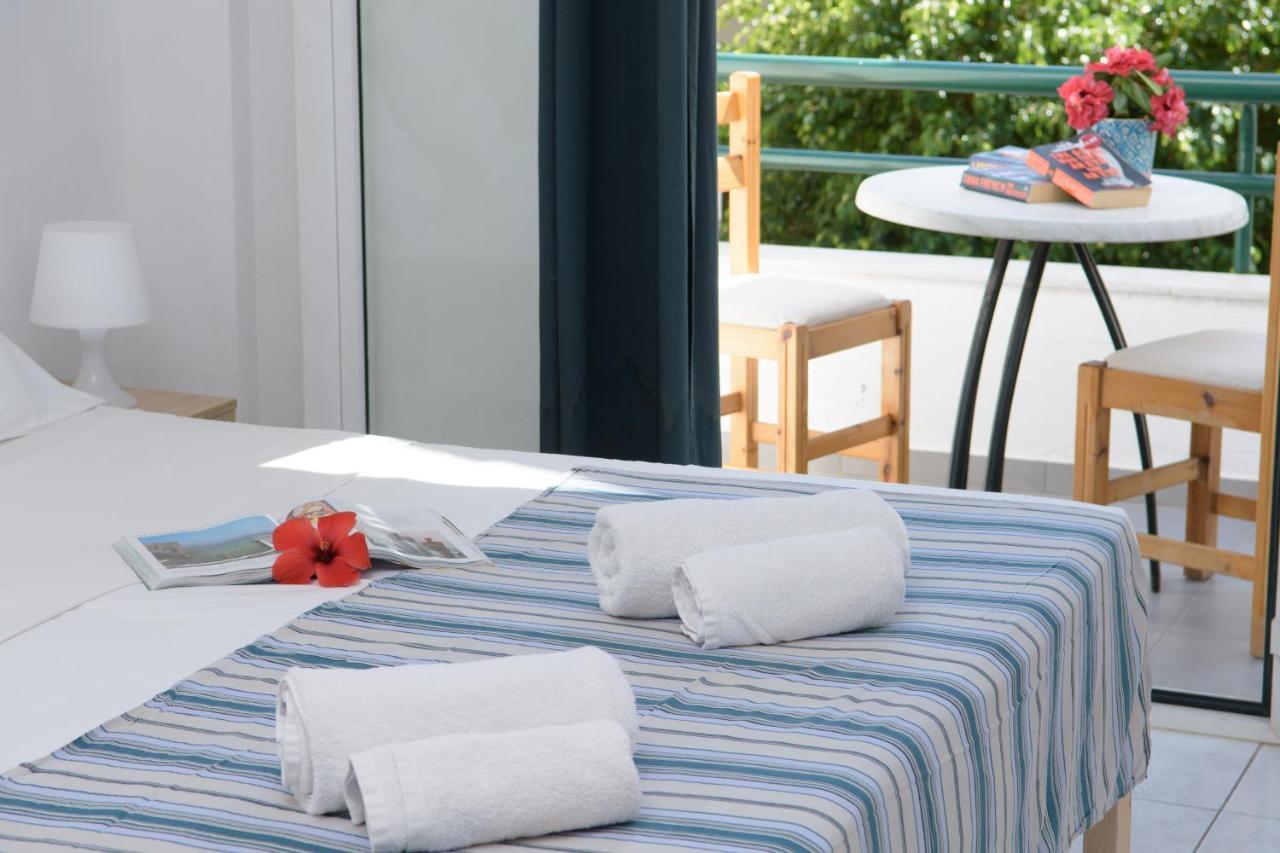Hiona Seaside Apartment Elounda Екстериор снимка
