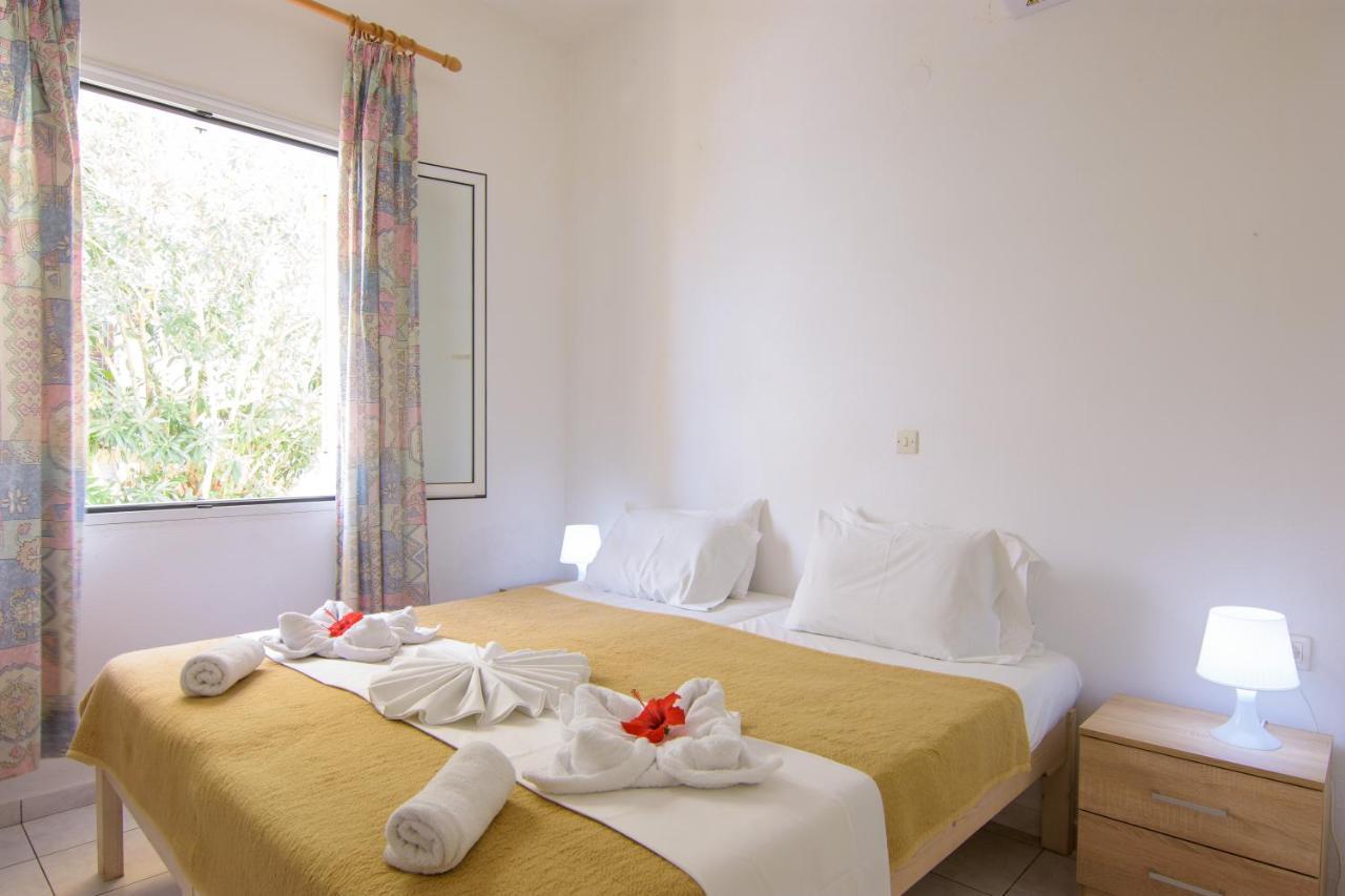 Hiona Seaside Apartment Elounda Екстериор снимка