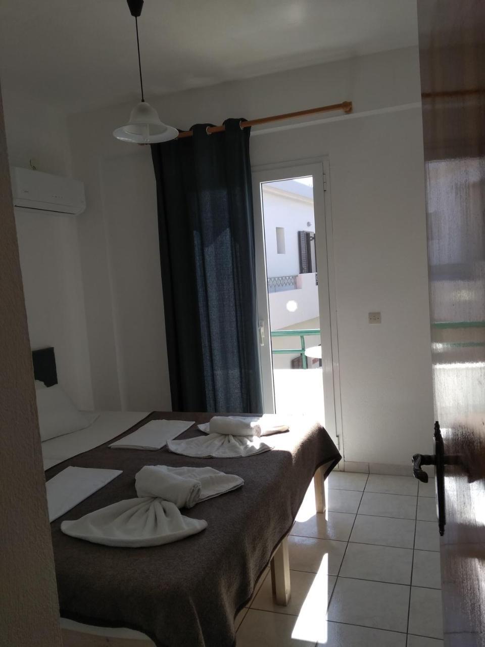 Hiona Seaside Apartment Elounda Екстериор снимка