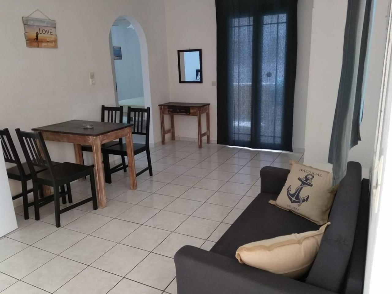 Hiona Seaside Apartment Elounda Екстериор снимка